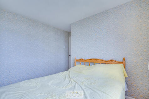 Bedroom 1.2