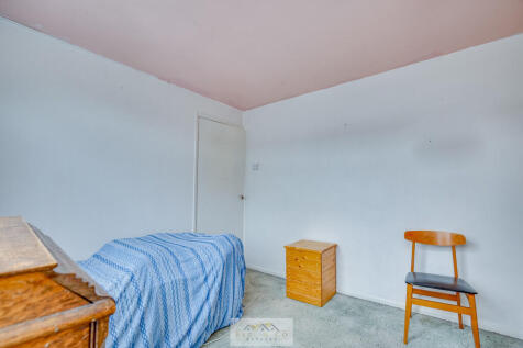 Bedroom 23