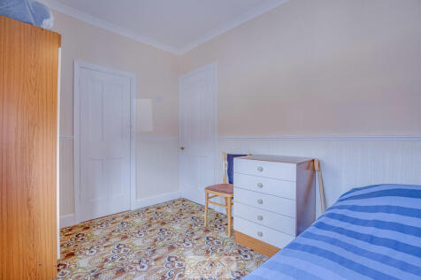 Bedroom 2.2