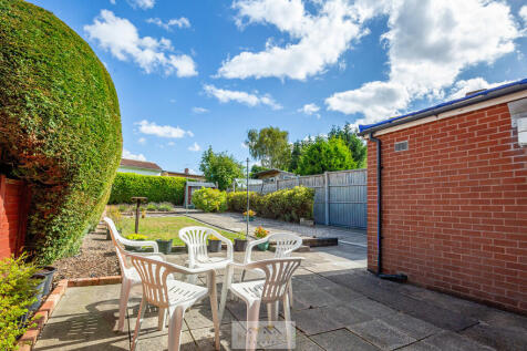 Back garden 1.1
