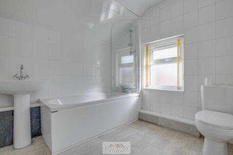 Bathroom 1.1