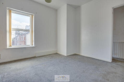 Bedroom 2.2