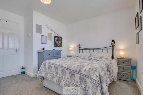 Bedroom 1.1