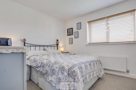 Bedroom 1.2