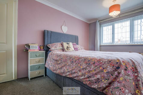 Bedroom 1.1