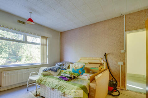 Bedroom 1.2