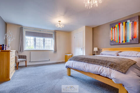 Bedroom 1.3