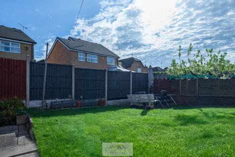 Back garden 1.3