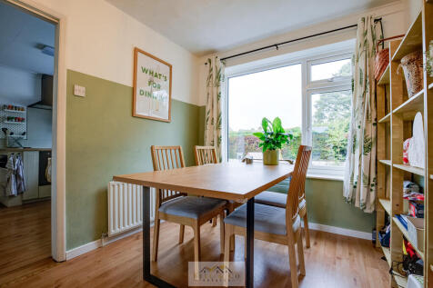 Dining room 1.1