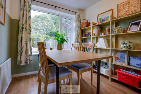 Dining room 1.2