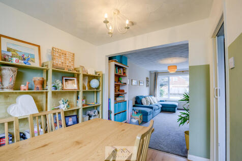 Dining room 1.3