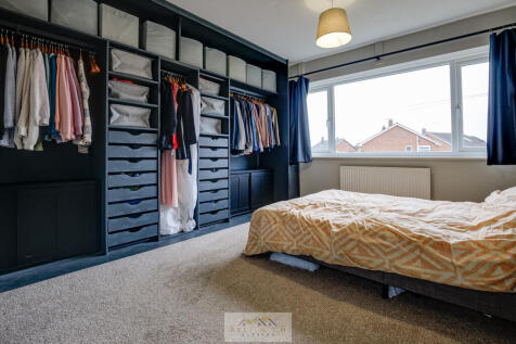 Bedroom 1.1