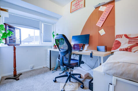 Bedroom 3.1