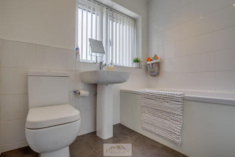 Bathroom 1.1