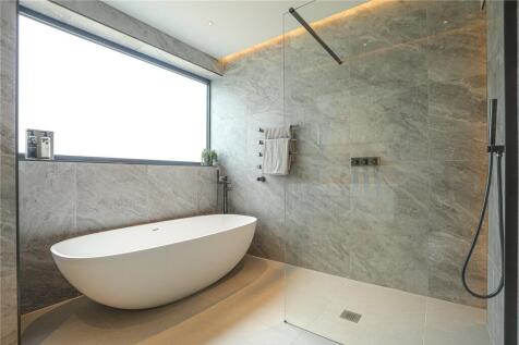 En-Suite 1