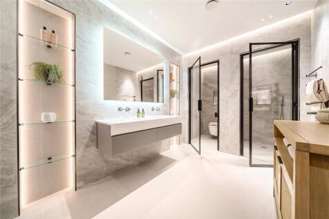 Gym Shower Room