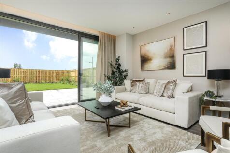 Show Home Family