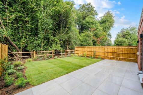 Show Home Garden