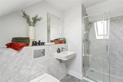 Show Home En Suite