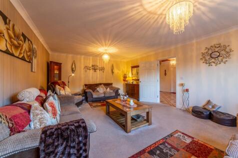 5 Snatchwood Court-30.jpg