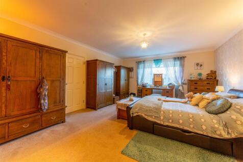 5 Snatchwood Court-10.jpg