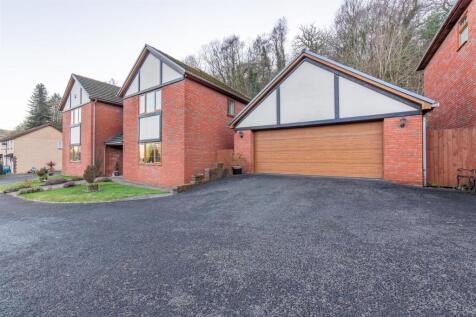 5 Snatchwood Court-41.jpg