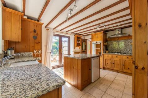 Wisteria Cottage-21.jpg