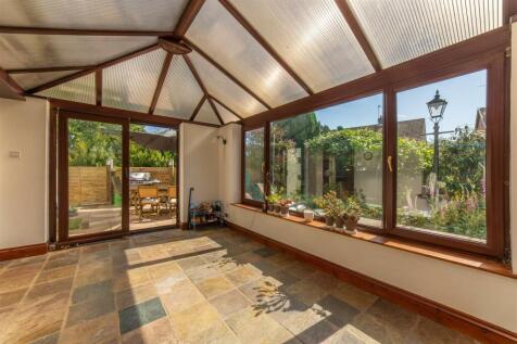 Wisteria Cottage-26.jpg