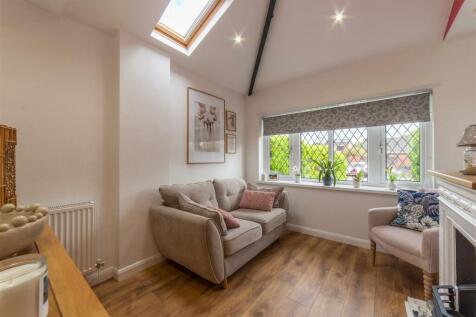 21 Gifford Close-12.jpg