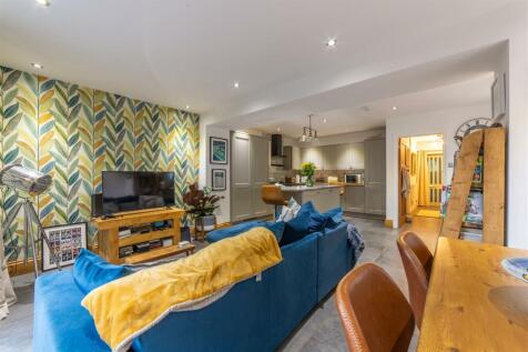 3, Ashwell Villas-14.jpg