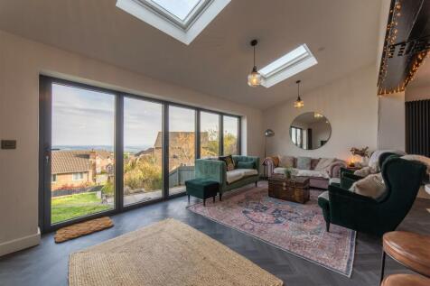 33 Greenwood Drive-28.jpg