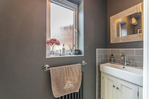 33 Greenwood Drive-18.jpg