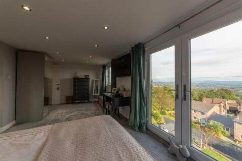 33 Greenwood Drive-2.jpg