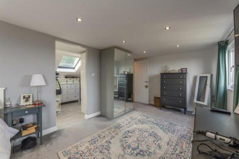 33 Greenwood Drive-3.jpg