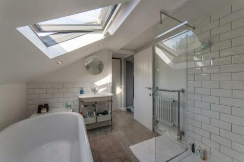 33 Greenwood Drive-5.jpg