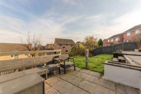 33 Greenwood Drive-38.jpg