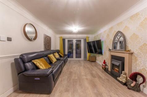 20 Birch Grove-24.jpg