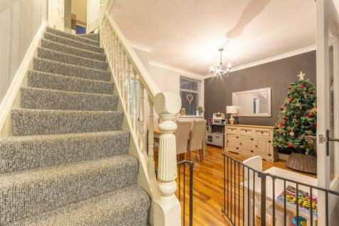 2 Wainfelin Avenue-10.jpg