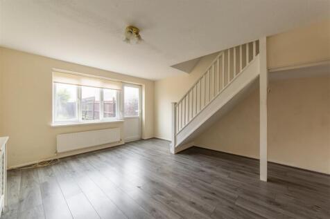 147 Gifford Close-11.jpg