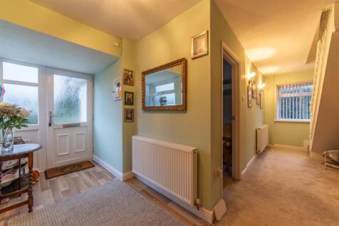 136 Edlogan Way-32.jpg