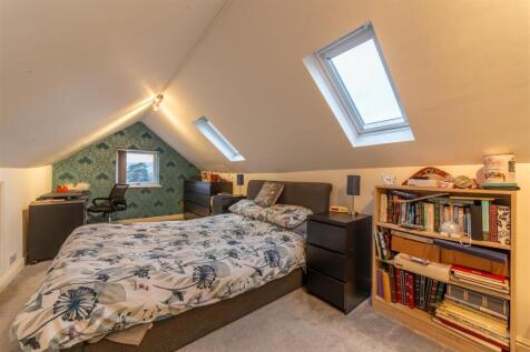136 Edlogan Way-21.jpg