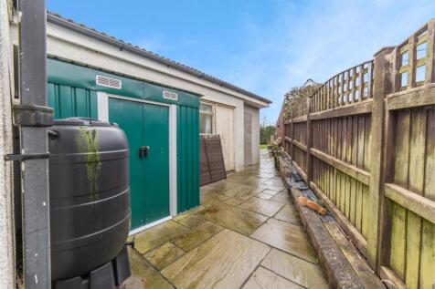 136 Edlogan Way 15.jpg