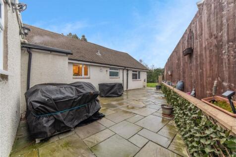 136 Edlogan Way 12.jpg