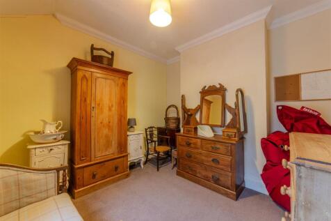 37 Wainfelin Road-7.jpg