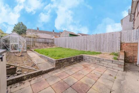 5 Byron Place 4.jpg