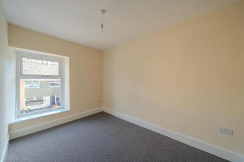 70 Hanbury Road-4.jpg