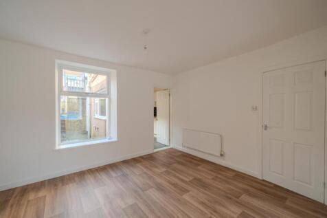 70 Hanbury Road-15.jpg