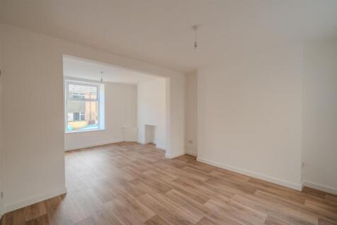 70 Hanbury Road-16.jpg