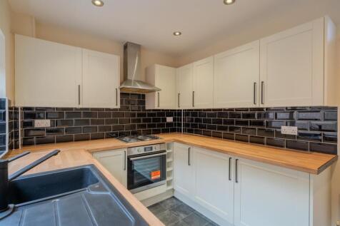 70 Hanbury Road-17.jpg