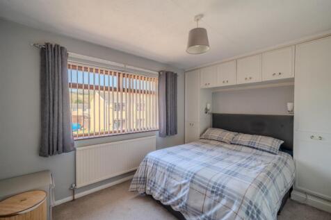 20 Radnor Way-2.jpg